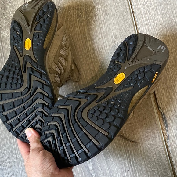 Merrell Beige and Brown Athletic Shoes - Picture 6 of 6